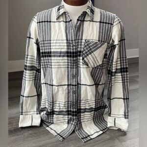 Banana Republic Flannel Button Up Shirt Black White Plaid S Soft Oversized